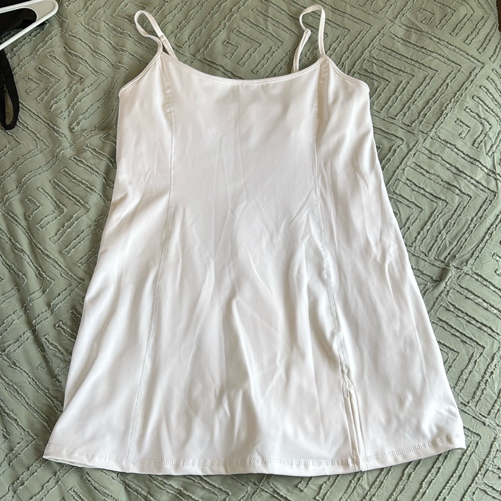 White Athletic Dress - Garage - Picture 2 of 4